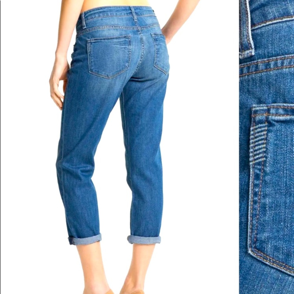 Paige Light-wash James Crop Jean 31